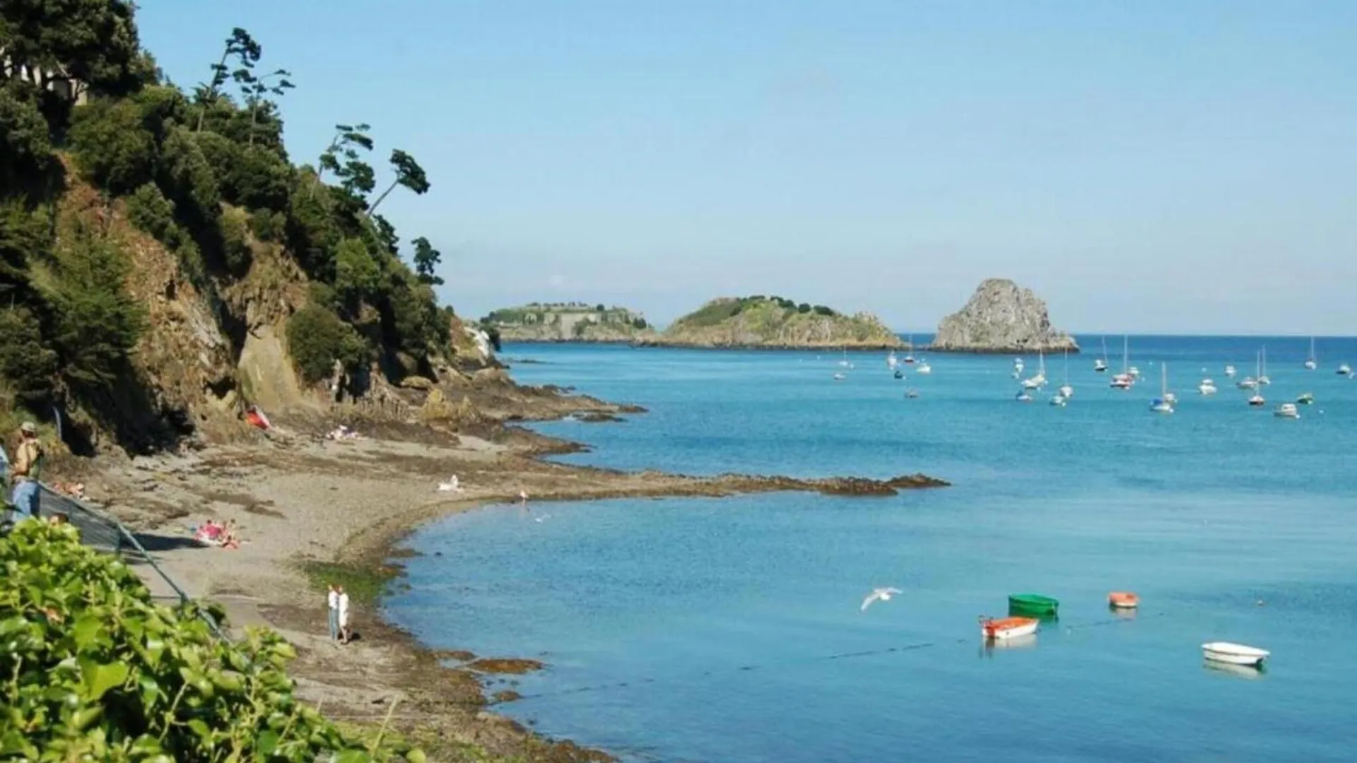 Luxury Apartment Near Breton Oyster Village Cancale