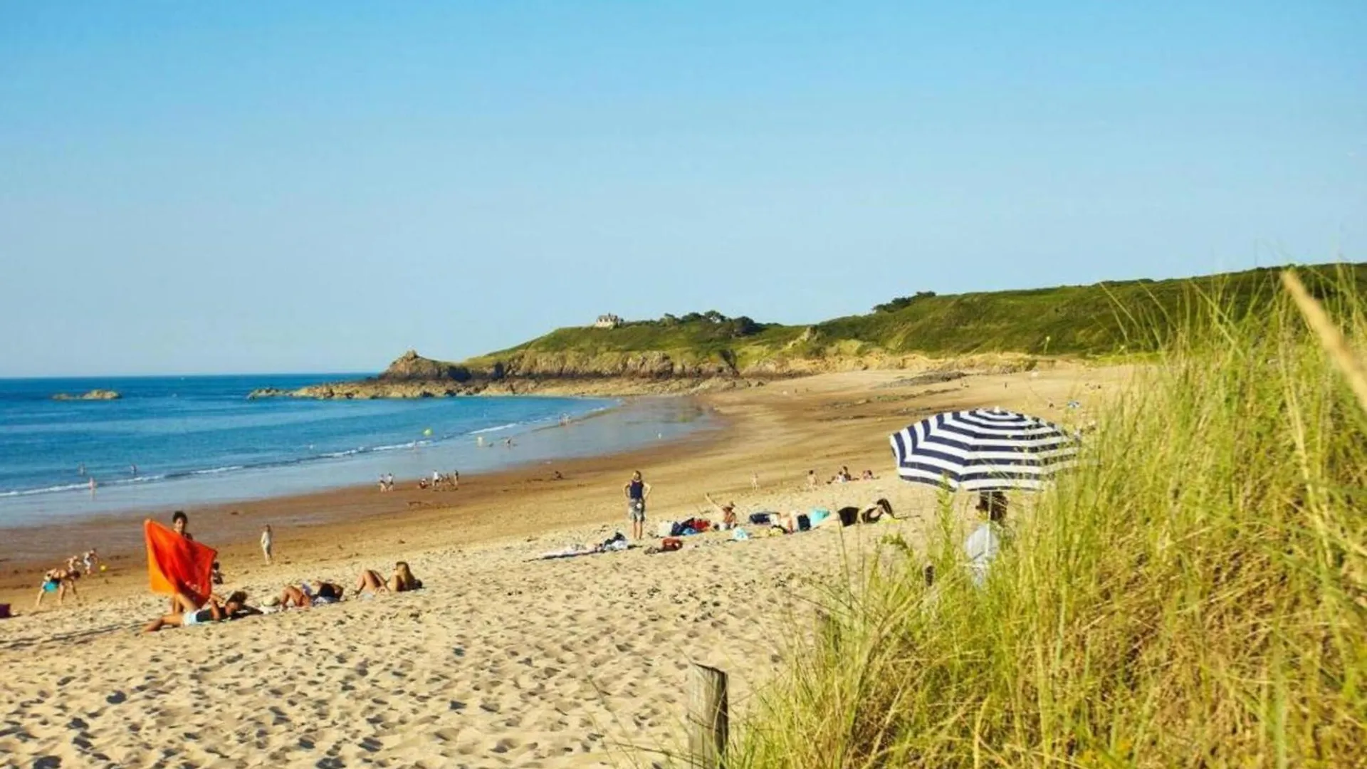 Luxury Apartment Near Breton Oyster Village Cancale Tatil Evi
